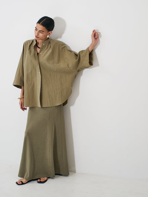 【 予約:2月上旬 】ROUND FORM SHIRT /Y261-11005